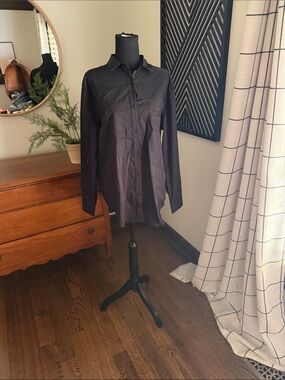 LA MIEL Black Long-Sleeve Button-Up Shirt medium